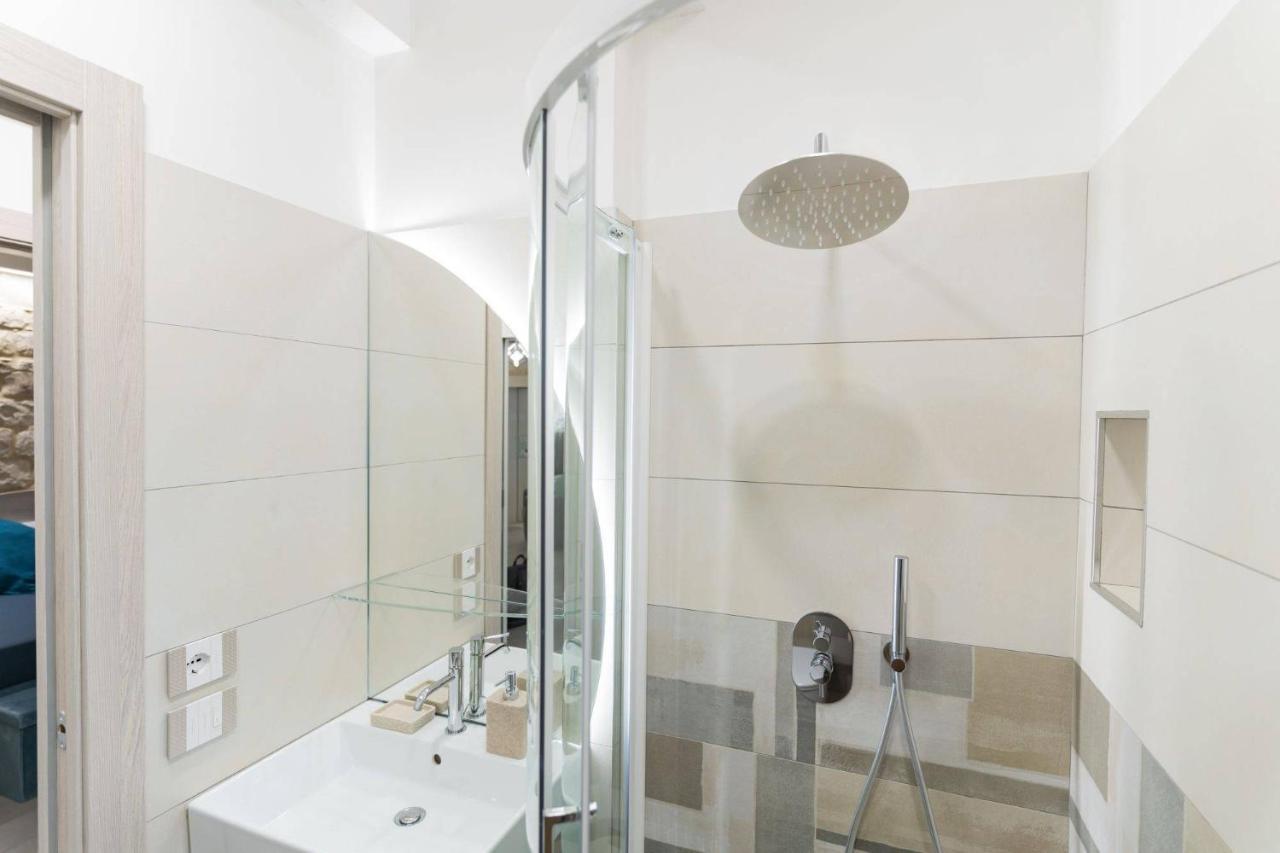 Lovely Modern Apartment モーディカ エクステリア 写真